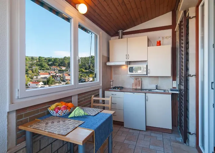 Lejlighed 1 Bedroom In Splitska