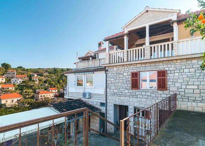 Lejlighed 1 Bedroom In Splitska